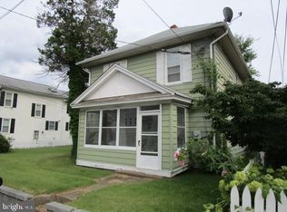 819 Bay Ridge Ave, Annapolis, MD 21403