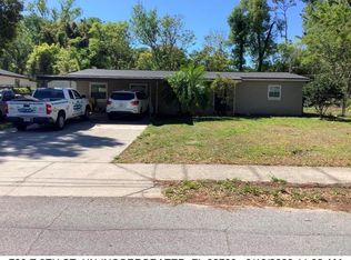 730 E 9th St, Apopka, FL 32703