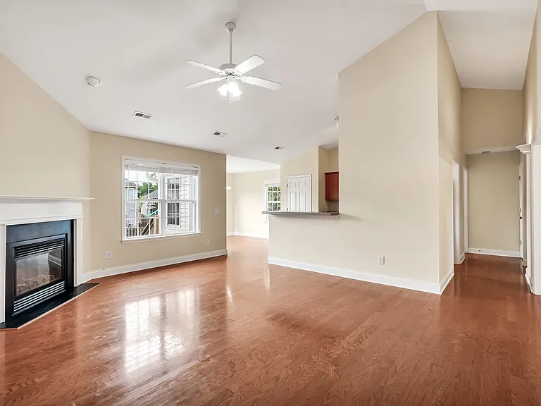 213 Whitehill Rd — Photo 9