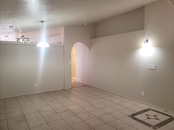 2nd image of 2605 Silver Star Dr SW