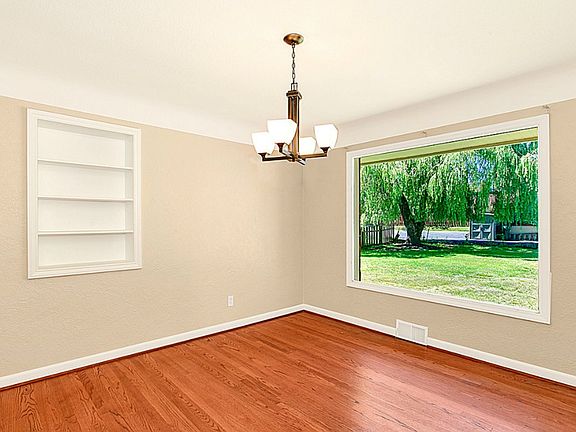 5th image of 6204 East Dr