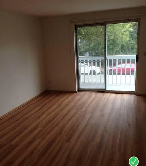 8843 Stone Ave N #1 — Photo 6