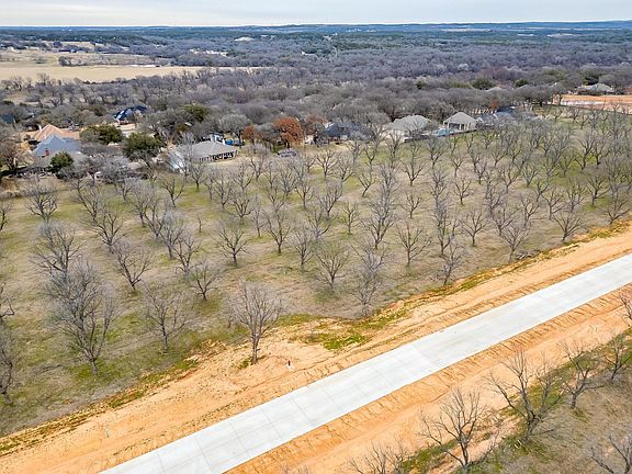 4th image of 1112 E Landings Rd N