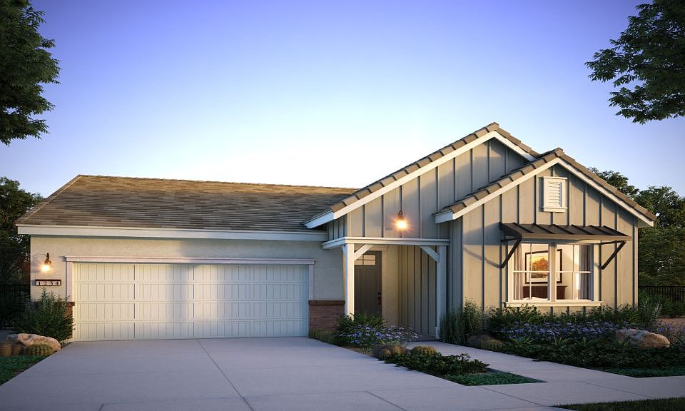 1st image of 32179 Goldback Way