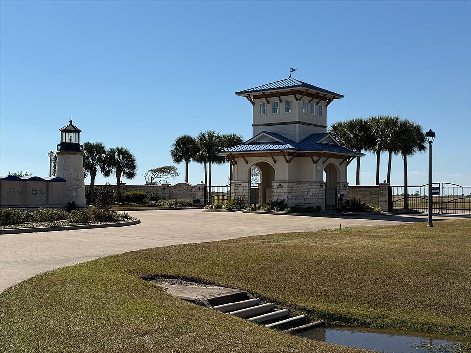 1st image of 0 Palm Coast Ln