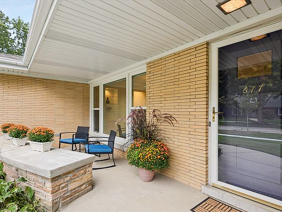 3rd image of 677 Wingate Rd