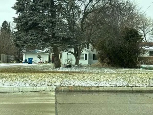 27501 Milton Ave, Warren, MI 48092