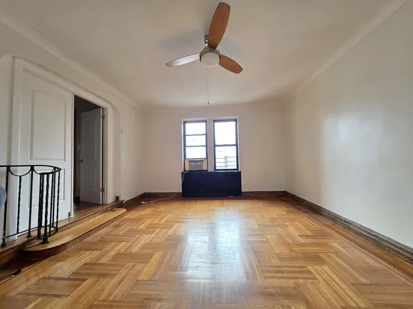 55 E 196th St APT 5D, Bronx, NY 10468