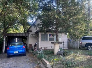 2935 Decatur St, Omaha, NE 68111