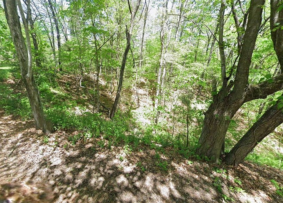 2nd image of 18 Stoneykirk Ln
