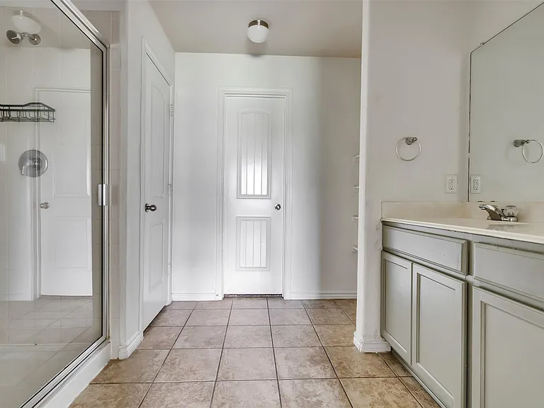 9203 Haverford Cove Ct — Photo 30