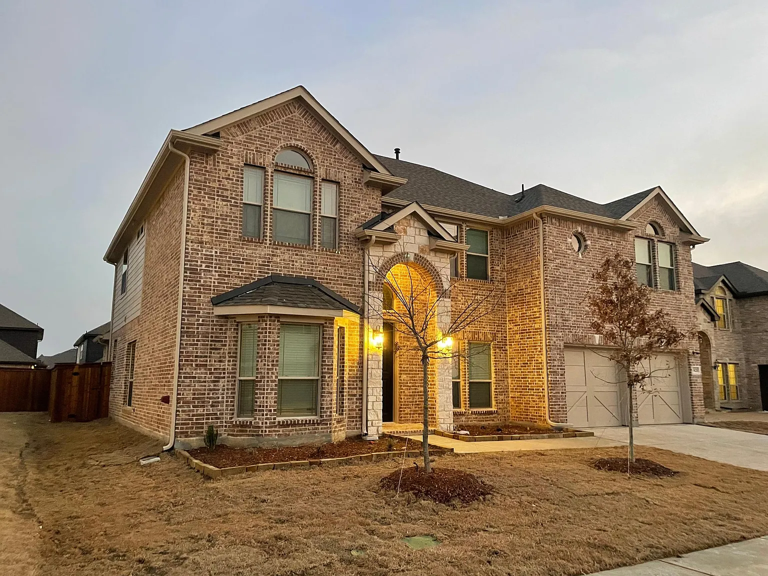 5 bed, 3.5 bath, 3788 sqft, $3,495 — Photo 2