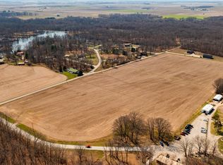2110 North Ave, Saint Elmo, IL 62458