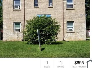 912 Haskell Ave APT 11, Rockford, IL 61103