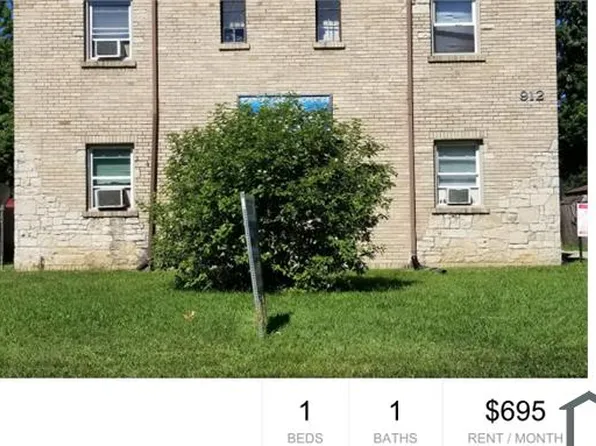 912 Haskell Ave APT 11, Rockford, IL 61103