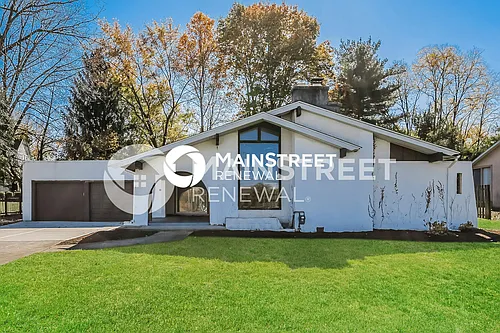 2475 Lawndale Ave Photo 1