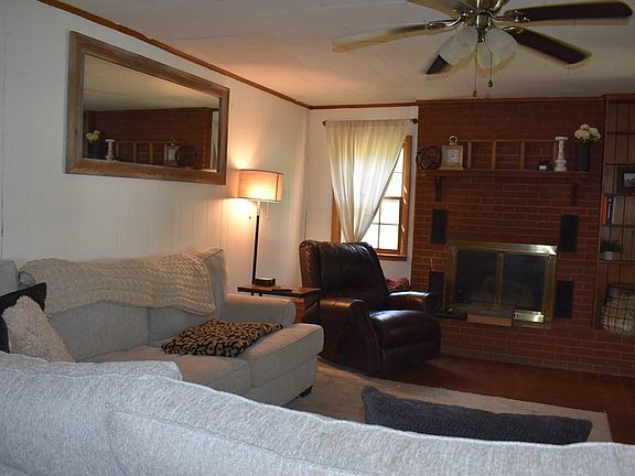 4th image of 825 Old Sevierville Park S