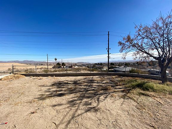 3rd image of 930 Arroyo Dr