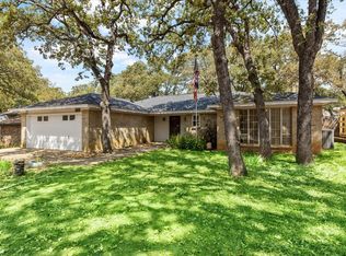 2111 Dartmouth Dr, Arlington, TX 76015