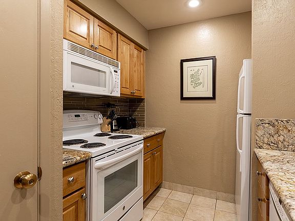 5th image of 3535 Lake Tahoe Blvd #424