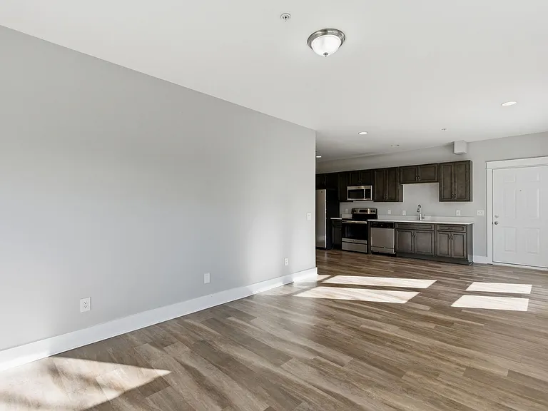 702 N Church St — Photo 6