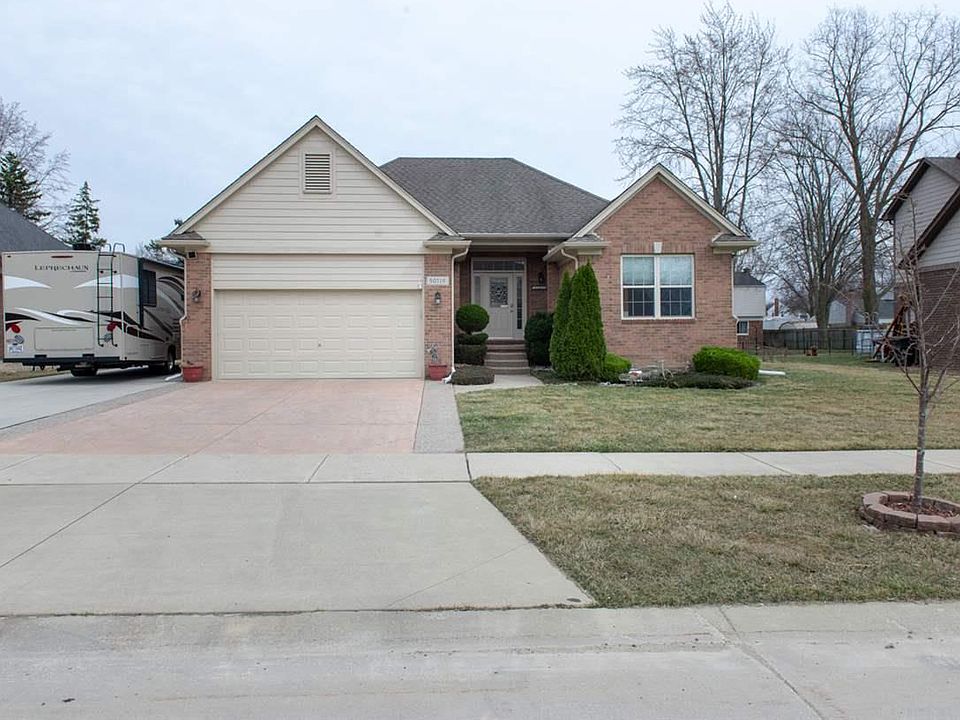1st image of 50116 Oakbrooke Dr