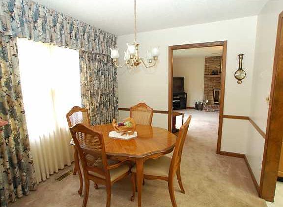 4th image of 4702 Eden Ct