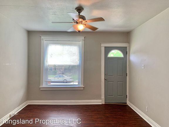 3rd image of 4971 Parker Ave #4971