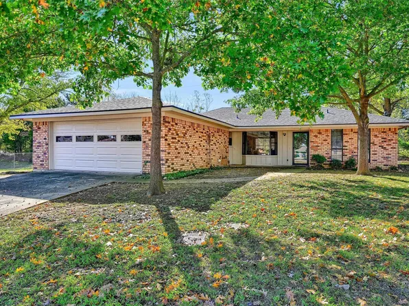 2606 Arapaho Pl, Denison, TX 75020