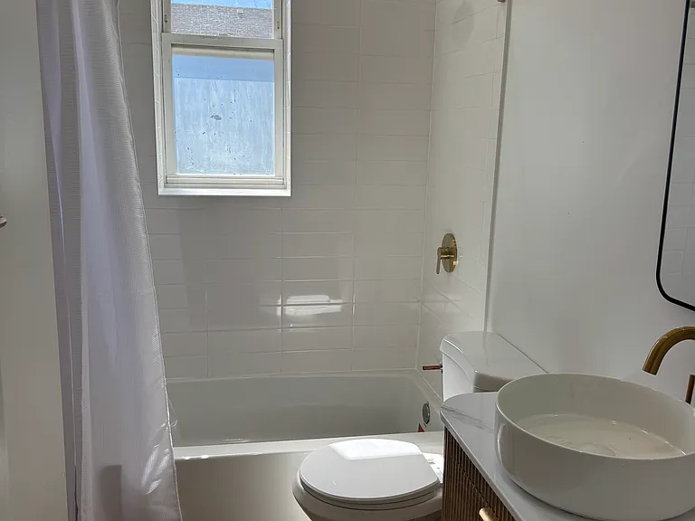 4058 W Van Buren St #1 — Photo 10