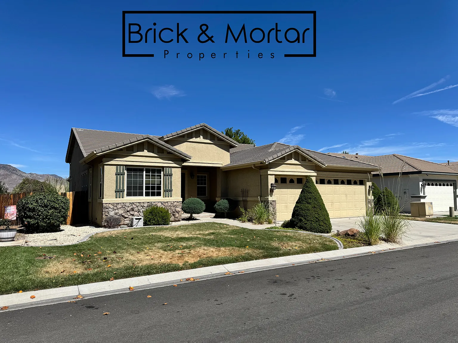 3 bed, 2299 sqft, $2,700 — Photo 1
