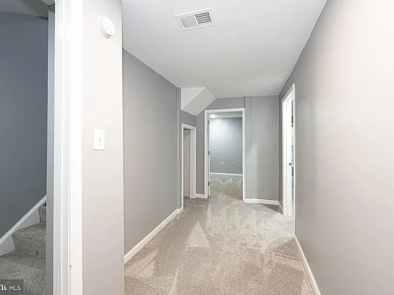 14263 Heritage Crossing Ln — Photo 24