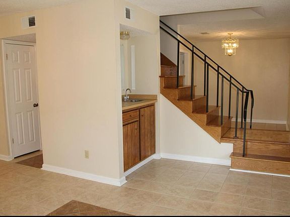 4th image of 628 S 72nd Ave APT 3