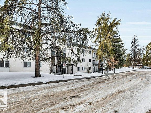 3rd image of 5730 Riverbend Rd NW #224