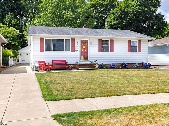 2nd image of 17713 Naomi Ave