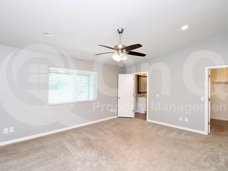 21009 S 194th St — Photo 9