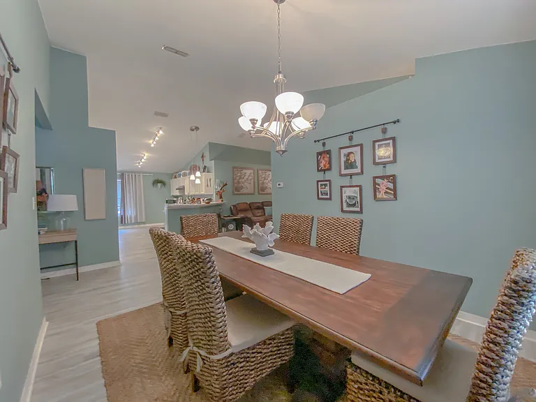 115 Secret Harbor Dr — Photo 16