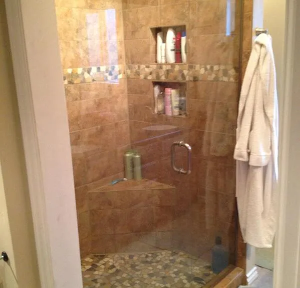929 White Ave — Photo 3