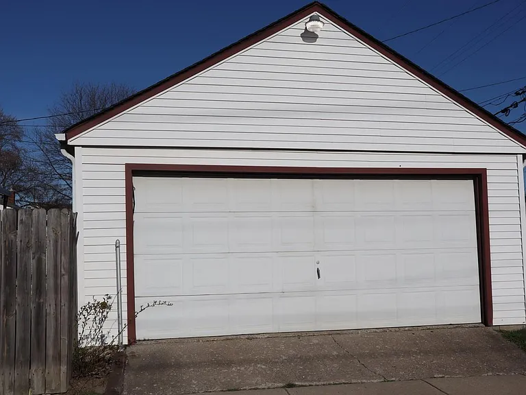 1343 Pagel Ave #2 — Photo 22
