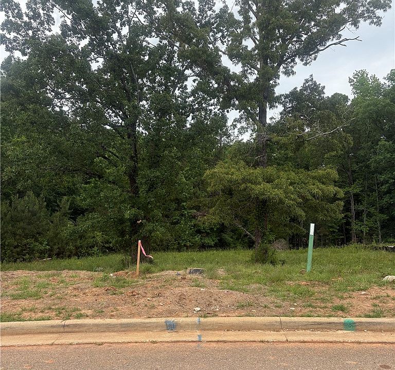 1st image of 815 Summerlin Cir