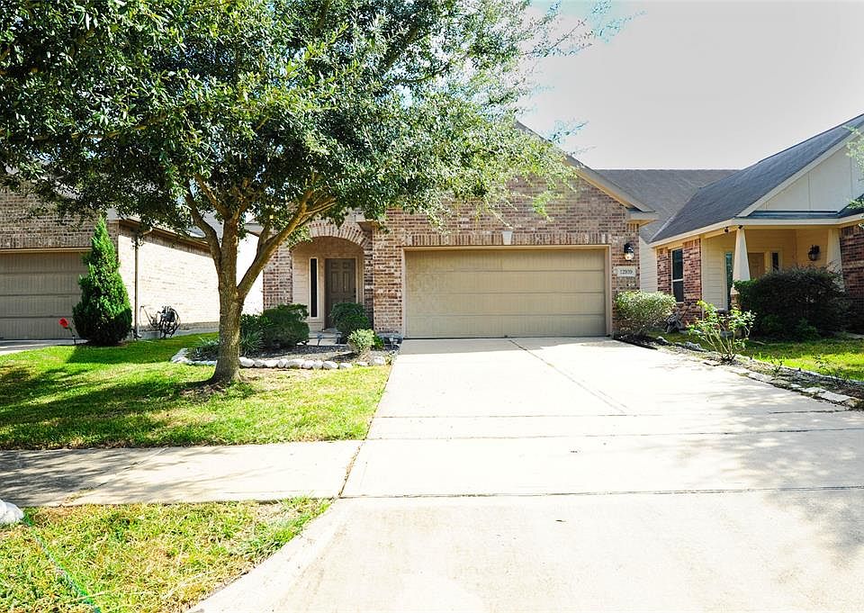 1st image of 12939 Fenland Field Ln