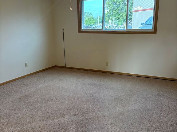 4th image of 1405-1413 8th Ave #1405-4