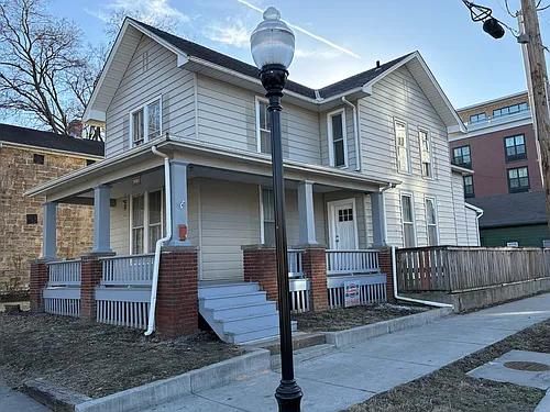 901 Rhode Island St Photo 1