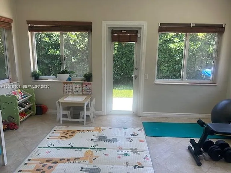 322 Fluvia Ave — Photo 6