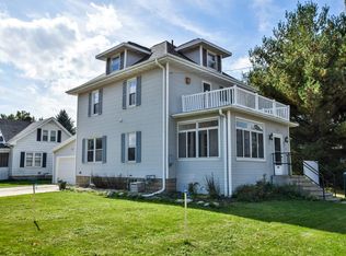 625 E Main St, Stoughton, WI 53589