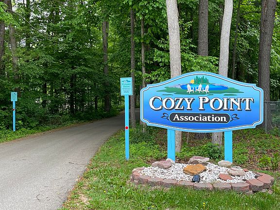 2nd image of 5525 Cozy Point Dr