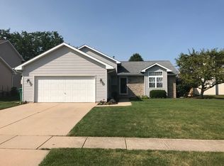 15602 W Waterford Ln, Manhattan, IL 60442