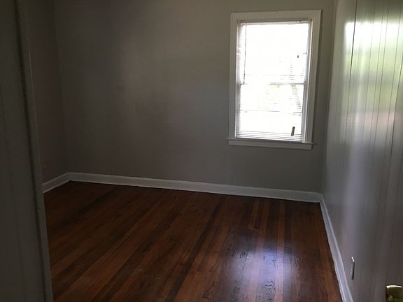 5th image of 3795 Guernsey Ave