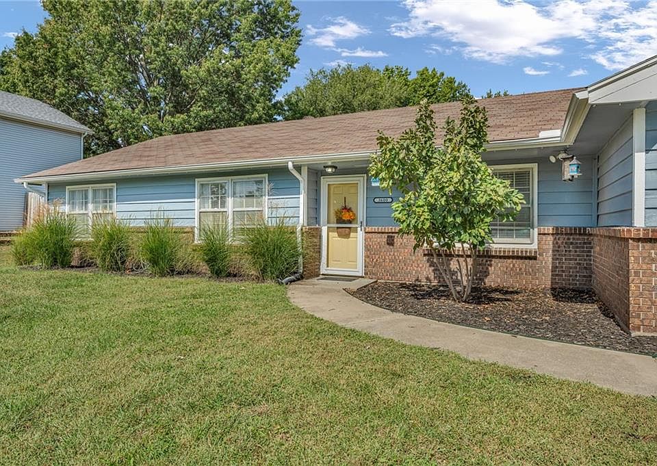 1st image of 3600 Parkview Ct