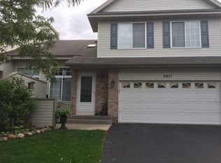 9871 Hamlet Ln S, Cottage Grove, MN 55016